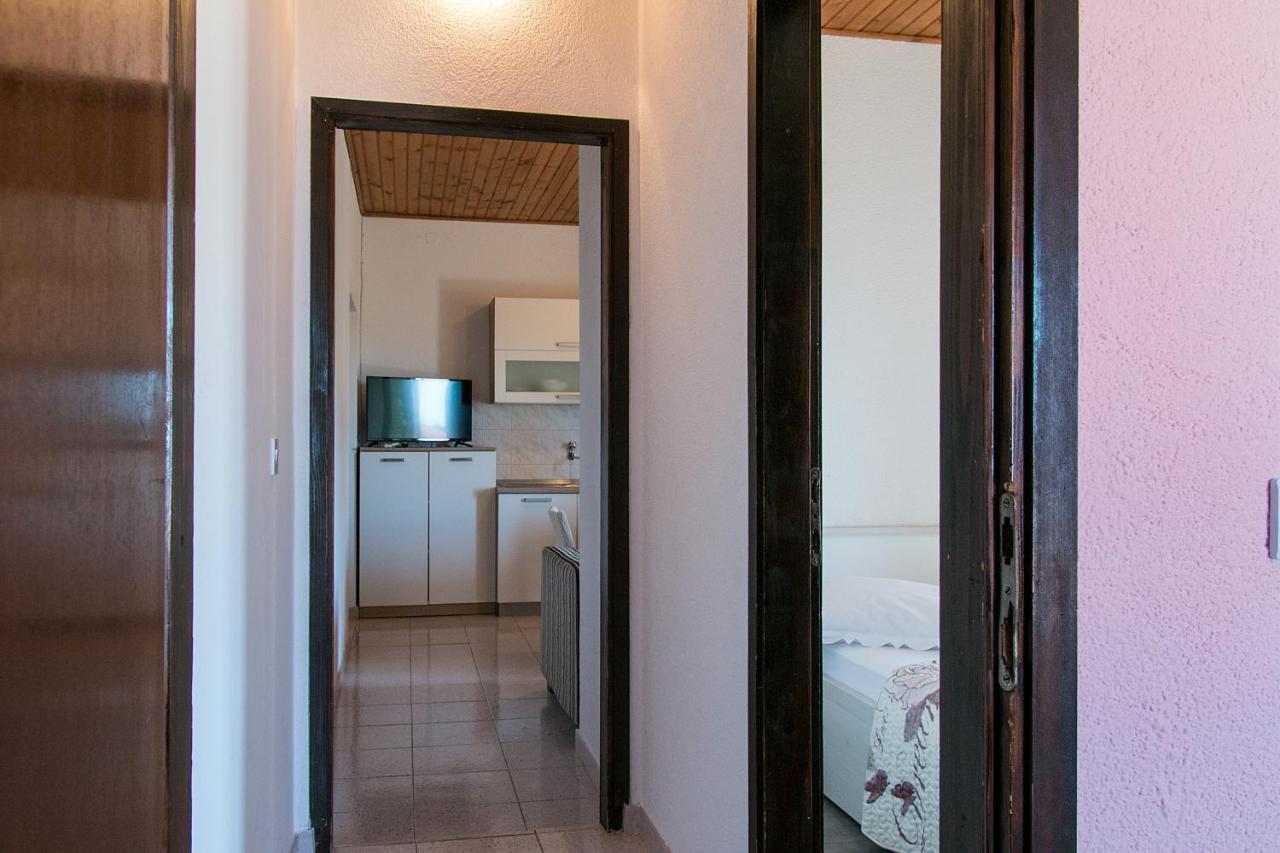 Apartments By The Sea Zivogosce - Blato, Makarska - 1057 Blato  Екстериор снимка