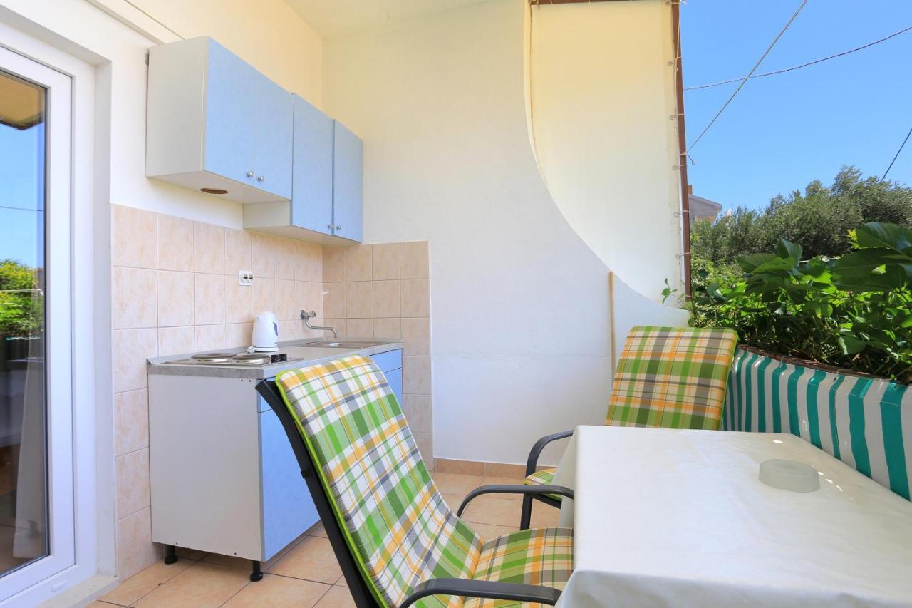 Apartments By The Sea Zivogosce - Blato, Makarska - 1057 Blato  Екстериор снимка