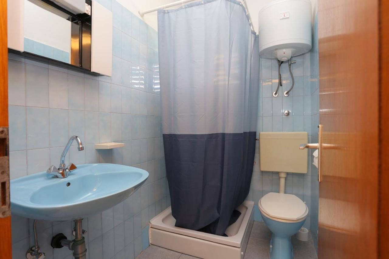 Apartments By The Sea Zivogosce - Blato, Makarska - 1057 Blato  Екстериор снимка