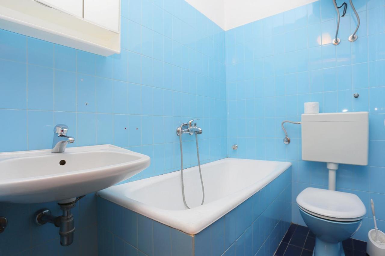 Apartments By The Sea Zivogosce - Blato, Makarska - 1057 Blato  Екстериор снимка