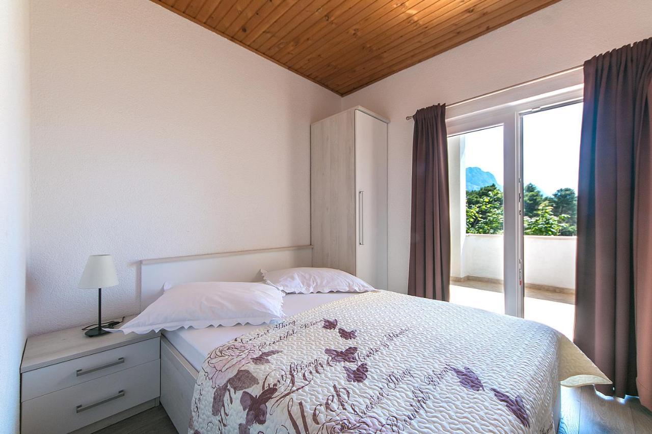 Apartments By The Sea Zivogosce - Blato, Makarska - 1057 Blato  Екстериор снимка