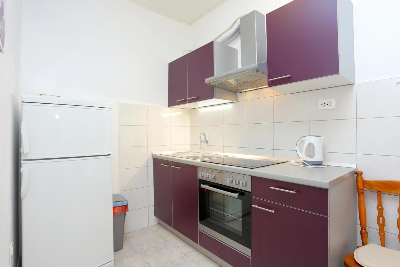 Apartments By The Sea Zivogosce - Blato, Makarska - 1057 Blato  Екстериор снимка